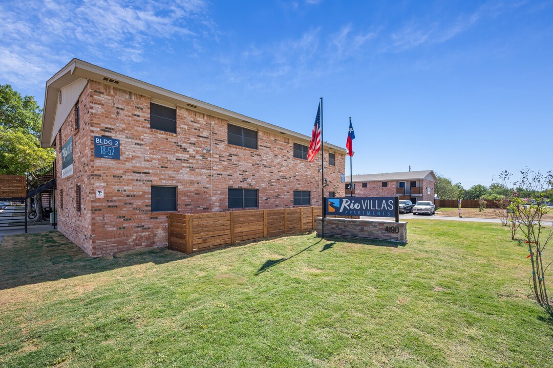 Rio Villas in San Angelo, TX - Foto de edificio