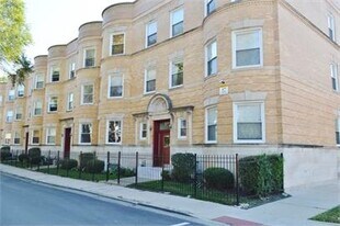 505 E 44th St in Chicago, IL - Building Photo