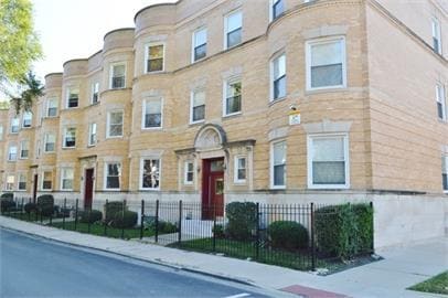 property at 505 E 44th St