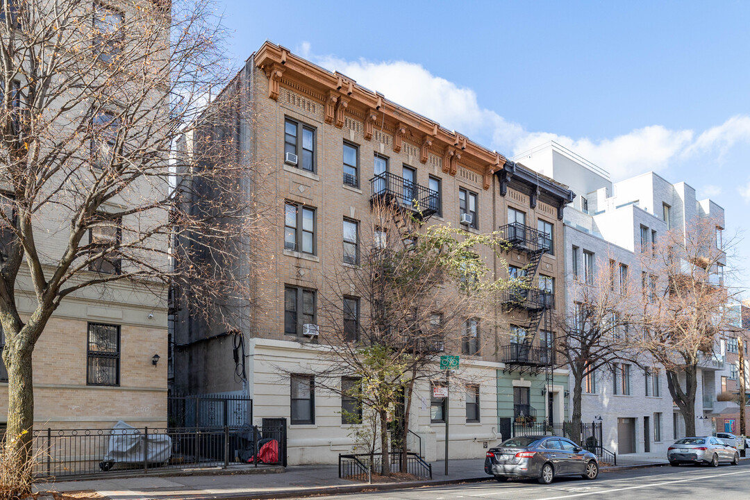 698 Classon Ave in Brooklyn, NY - Building Photo