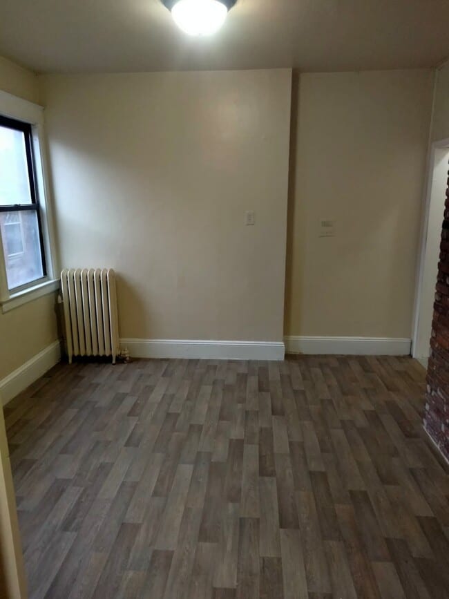 property at 409-411-411 Wethersfield Ave