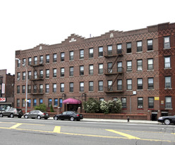 488 Rockaway Pky in Brooklyn, NY - Building Photo