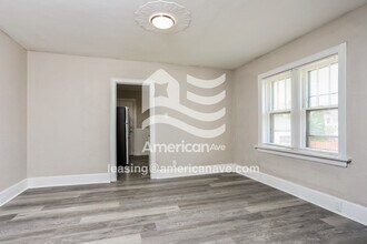 1706 Veronica Ave in St. Louis, MO - Building Photo - Building Photo