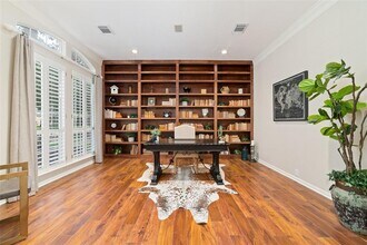 62 N Floral Leaf Cir in Spring, TX - Building Photo - Building Photo
