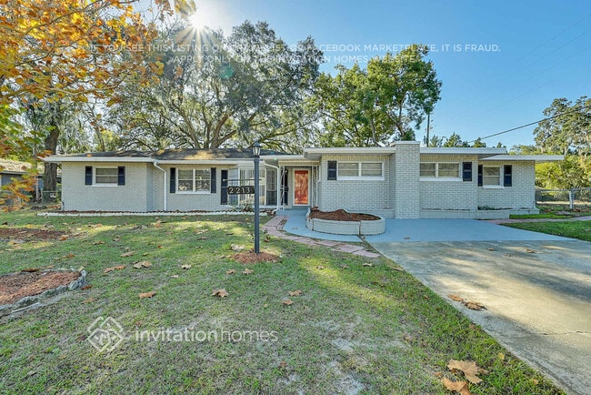 2213 Florence Ave in Leesburg, FL - Building Photo - Building Photo