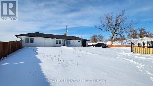 5444 Countryside Dr in Brampton, ON - Building Photo - Building Photo