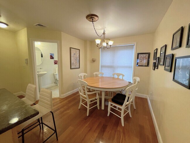 239 Prospect St, Unit 2 in Cambridge, MA - Building Photo - Building Photo