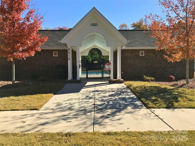 4007 Marygrove Ct in Charlotte, NC - Building Photo - Building Photo