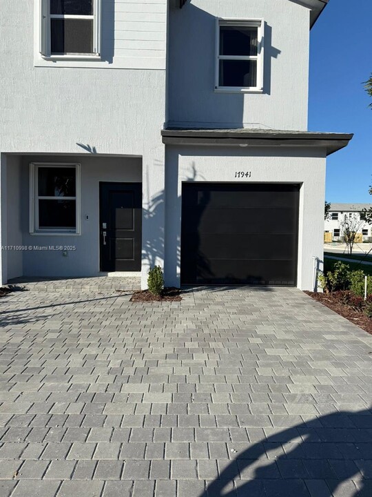 17961 SW 359th St in Homestead, FL - Building Photo