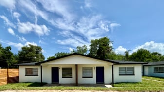1007 37th St NW in Winter Haven, FL - Building Photo