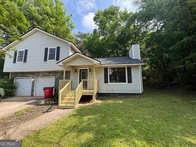 property at 1949 Lullwater Cir