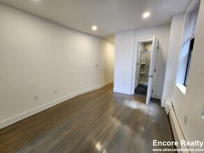 40 Joy St, Unit 8 in Boston, MA - Building Photo - Building Photo