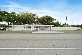 3317 N Andrews Ave in Fort Lauderdale, FL - Building Photo - Building Photo