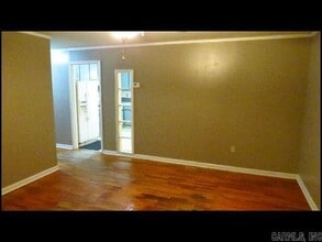 1202 N Holly St in Beebe, AR - Building Photo - Building Photo