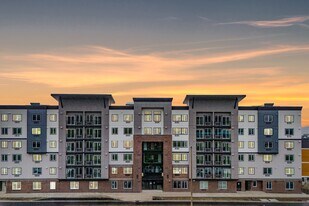 The Camden in Tacoma, WA - Building Photo