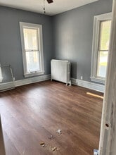438 Villa St in Elgin, IL - Building Photo - Building Photo