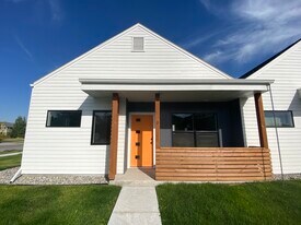 618 Westgate Ave, Unit B in Bozeman, MT - Building Photo