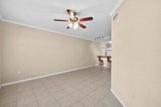 390 SE Rogers Ct in Stuart, FL - Building Photo - Building Photo