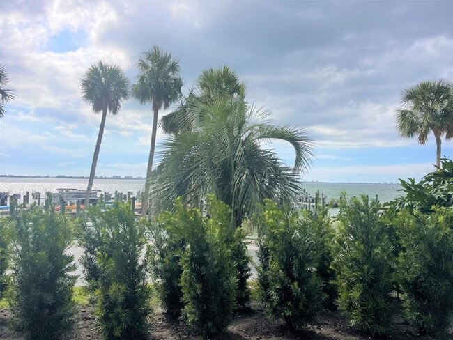 988 Boulevard of the Arts in Sarasota, FL - Building Photo - Building Photo