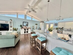 603 Pelican Dr in Fort Walton Beach, FL - Building Photo - Building Photo