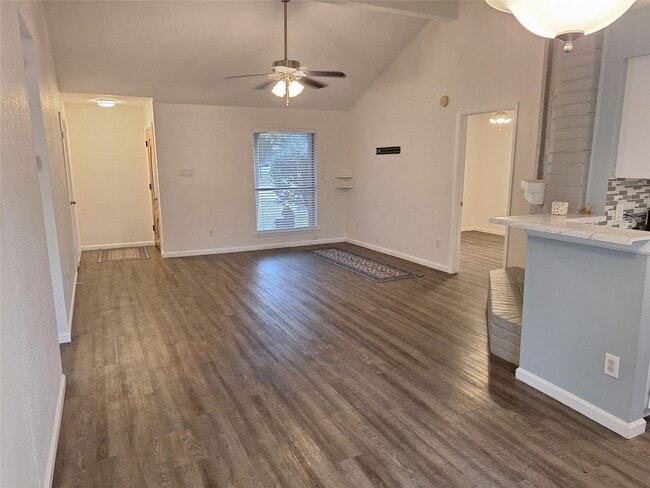 property at 19959 Salt River Ct