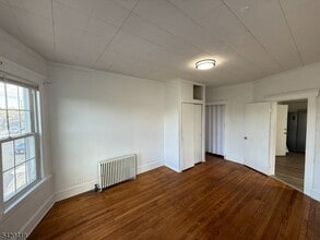 234 Christine St in Elizabeth, NJ - Building Photo - Building Photo