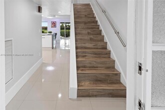 19612 Bob-O-Link Dr in Hialeah, FL - Building Photo - Building Photo
