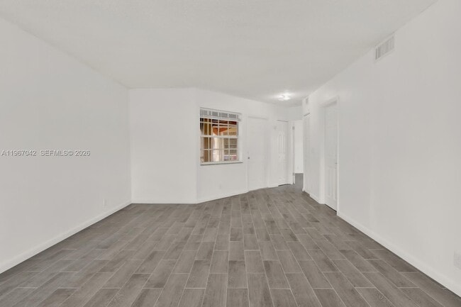 8621 SW 5th St in Pembroke Pines, FL - Building Photo - Building Photo