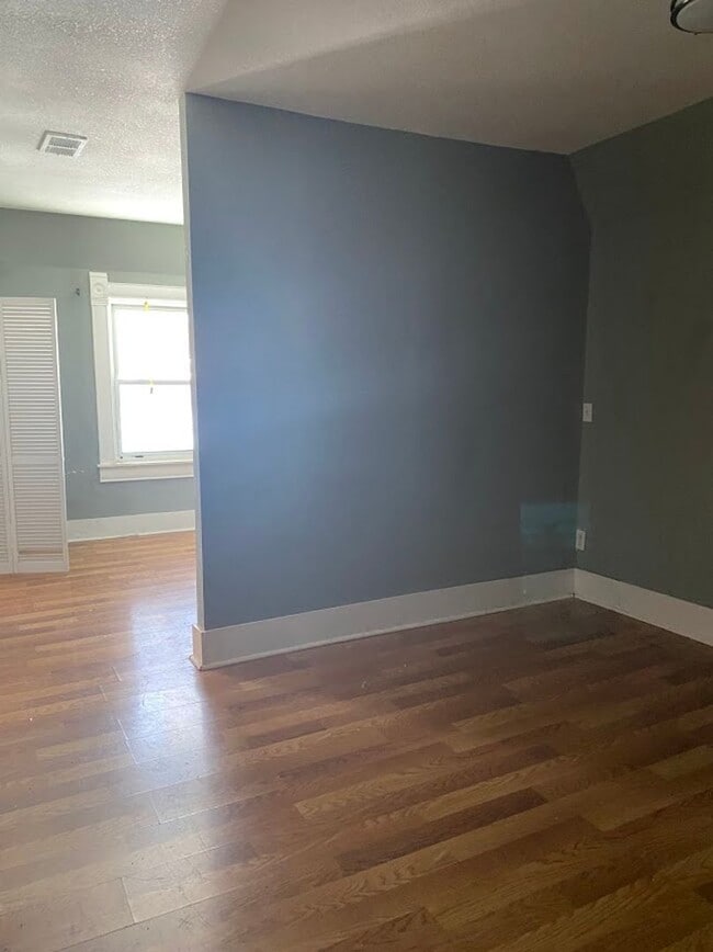 1345 S Water St in Wichita, KS - Building Photo - Building Photo