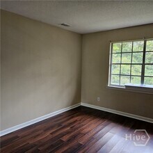 4407 Caroline Dr in Savannah, GA - Foto de edificio - Building Photo