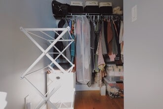 250 Meridian St, Unit 407 in Boston, MA - Building Photo - Building Photo