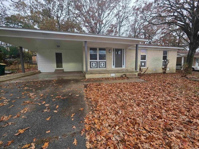 property at 109 S Longfield Ave