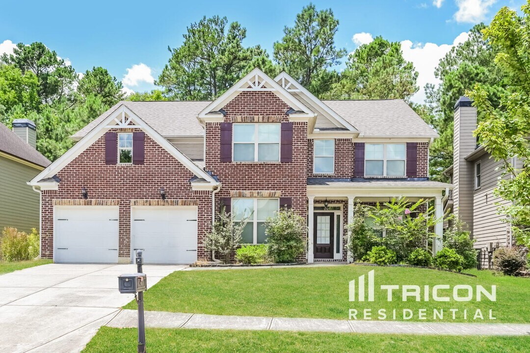 213 Silver Top Dr SE in Grayson, GA - Building Photo