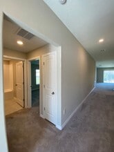 12257 SE 100th Ave in Belleview, FL - Building Photo - Building Photo