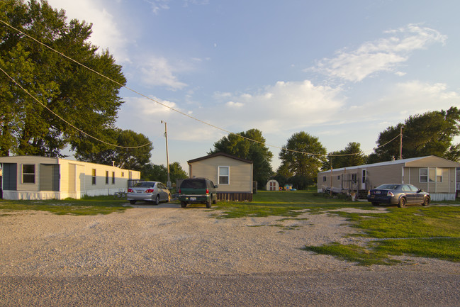 Old Mazon Mobile Home Park in Mazon, IL - Building Photo - Building Photo