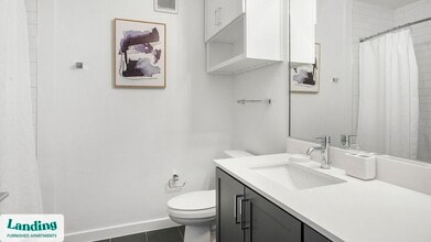 5511 Caprock Smt Dr, Unit 5413 in Bee Cave, TX - Foto de edificio - Building Photo