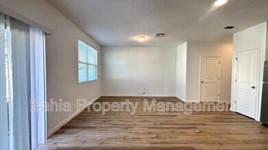 912 Grandin St in Davenport, FL - Building Photo - Building Photo