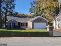 1014 Merrimac Way in Lawrenceville, GA - Foto de edificio - Building Photo