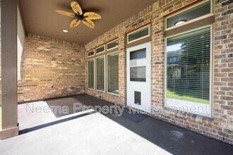 115 Pine Crest Cir in Montgomery, TX - Building Photo - Building Photo