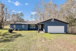 54221 Cravey Rd in Callahan, FL - Building Photo
