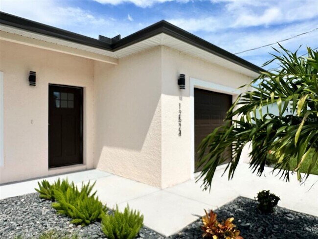 12524 Buffing Rd in Port Charlotte, FL - Building Photo - Building Photo