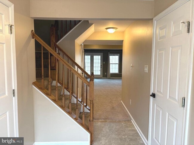 property at 4806 Turnberry Dr