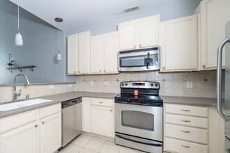 4807 Landover Charge Ln in Raleigh, NC - Building Photo - Building Photo