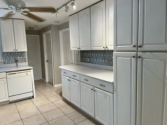 property at 1039 Miner Rd