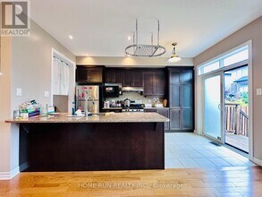 1191 Tischart Crescent in Ottawa, ON - Building Photo - Building Photo