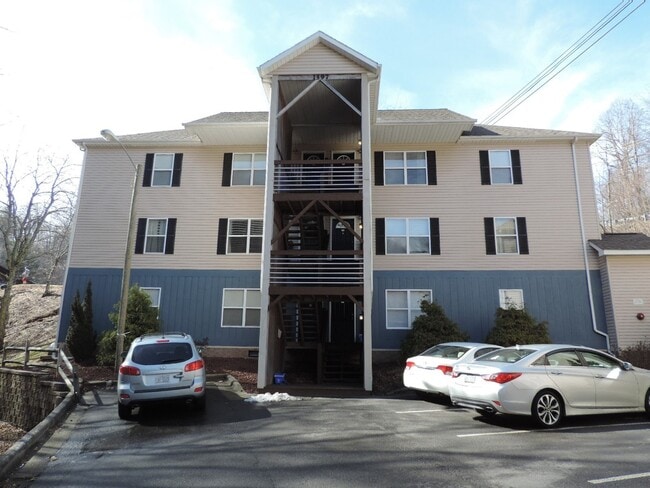 property at 1395 W King St