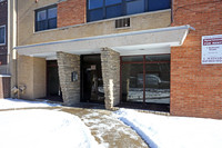 Matanic Apartments in Chicago, IL - Foto de edificio - Building Photo