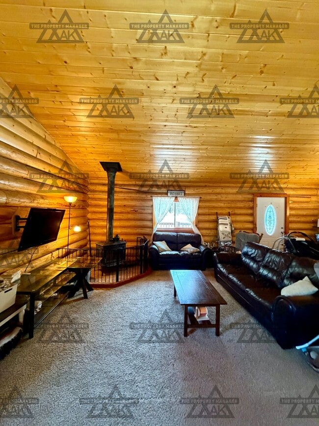 1865 Cirrus Ct in North Pole, AK - Building Photo - Building Photo