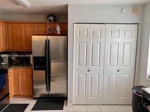 1105 SW 44th Way in Deerfield Beach, FL - Building Photo - Building Photo