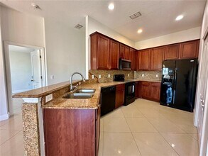 1991 Estancia Cir in Kissimmee, FL - Building Photo - Building Photo